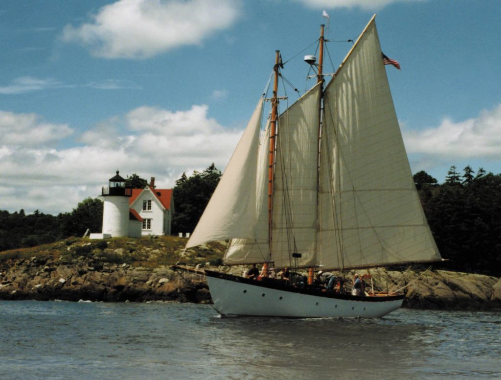 Schooner Olad