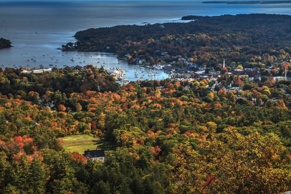 fall things to do in camden maine